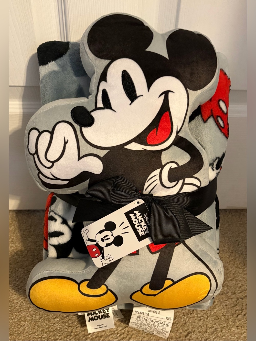Disney Mickey Mouse Shaped Pillow & Throw Set 
NWT